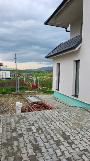 Garsonieră 37 mpu. grădină 50 mp. loc parcare privat, încălzire în pardoseală! - 2