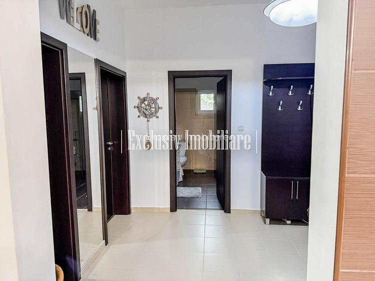 Casa cu Etaj si Curte Mare- 4 camere si 2 bai 130 mp - Parcare 2 Masini - Foisor - 22