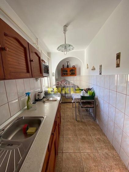 Apartament cu 1 cameră de închiriat, Calea Națională,  Școala Nr 11 - 2