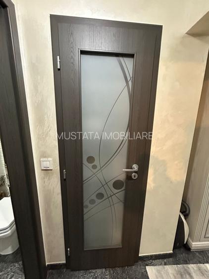 - Apartament 3 camere Calarasilor Viziru, La Cheie, etaj 2 - 10