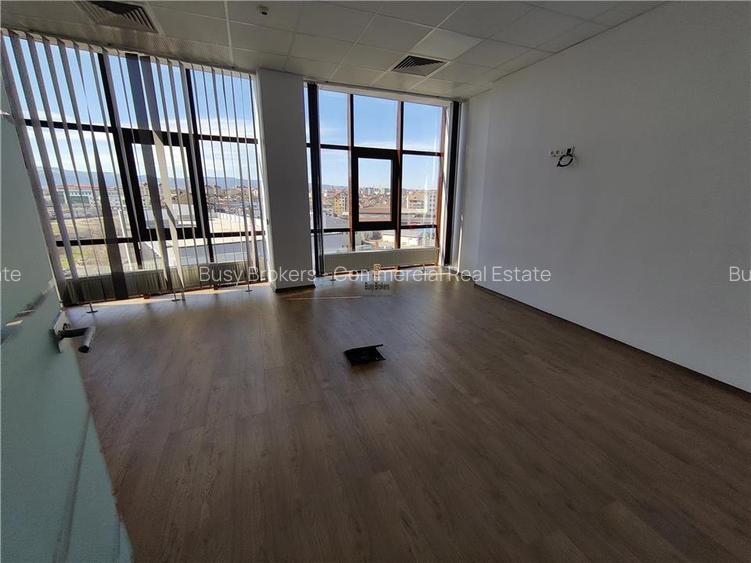 Spatii Birouri - 1500 mp - Piata Cibin - 29