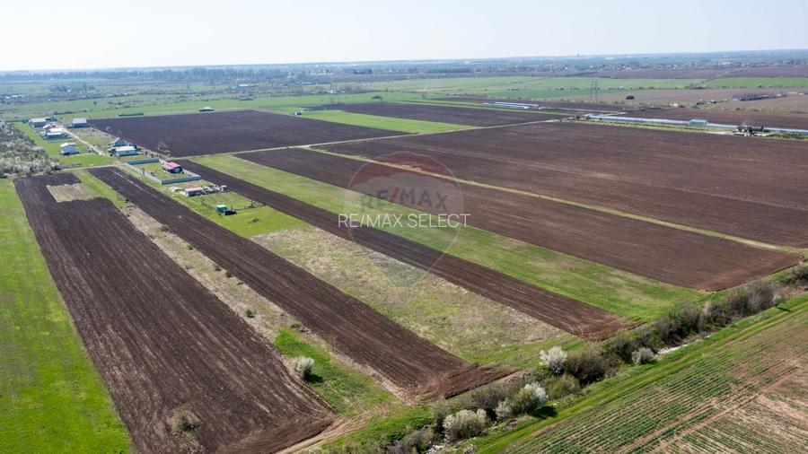 Vanzare teren intravilan 500 mp Sabareni /  Strada Orhideelor - 10