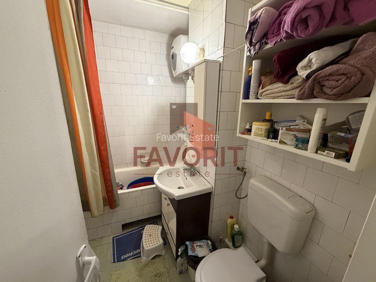 Decomandat. La 2 pasi de Shopping City. 2 bai - 16