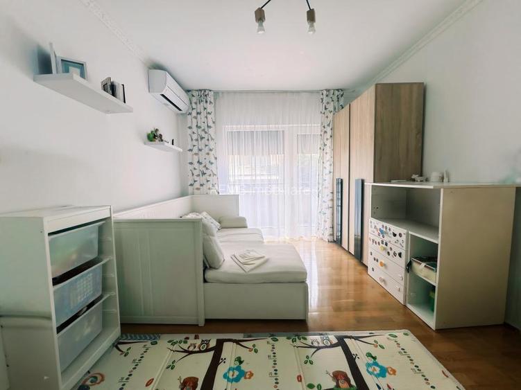 Casa in sistem cuplat, finisata modern, Buna Ziua - 8