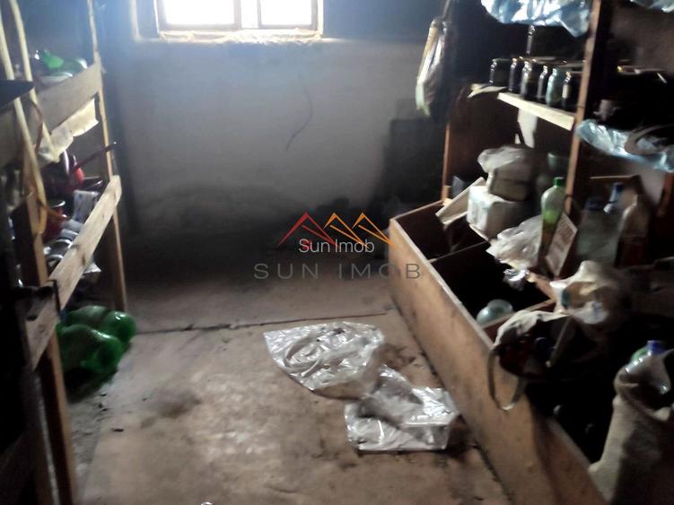 Casa D+P+E, an 1980, teren 285 m2, zona foarte buna, Campina, Prahova - 13