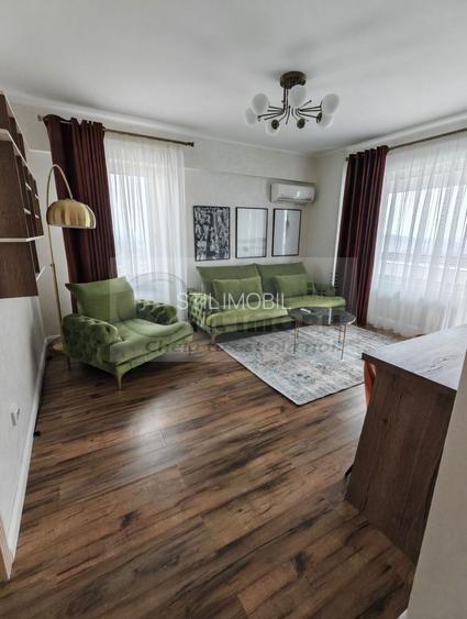 Apartament premium cu 3 camere - Complex Royal Town, Copou - 750€ - 2