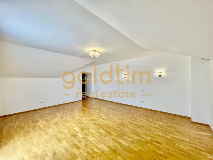 VILA INDIVIDUALA/PISCINA/ GARAJ - 52