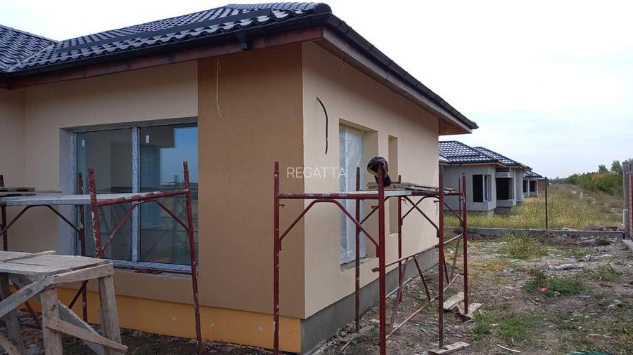 Complex 17 VILE PREMIUM pe PARTER - 17