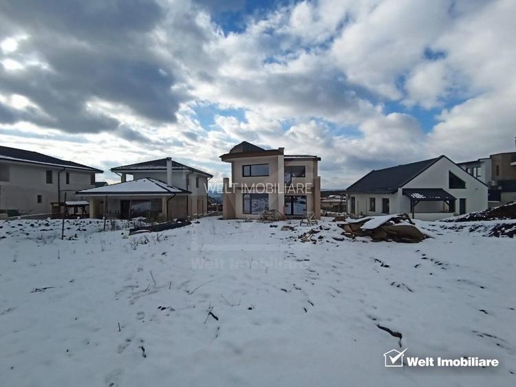 Casa cu arhitectura unica, 257 mp utili, 725 mp teren, Tineretului - 2