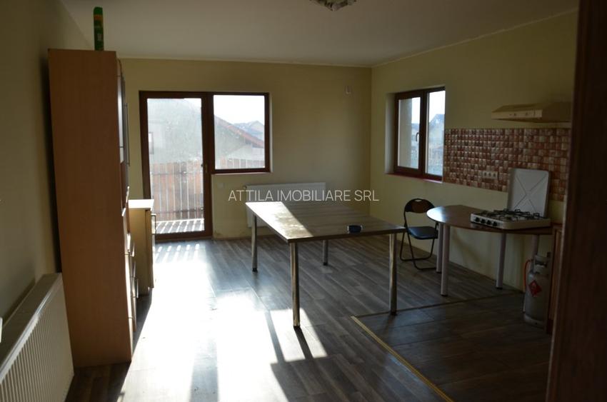 Inchiriez casa pentru muncitori in Dumbravita 100 euro/persoana - 10