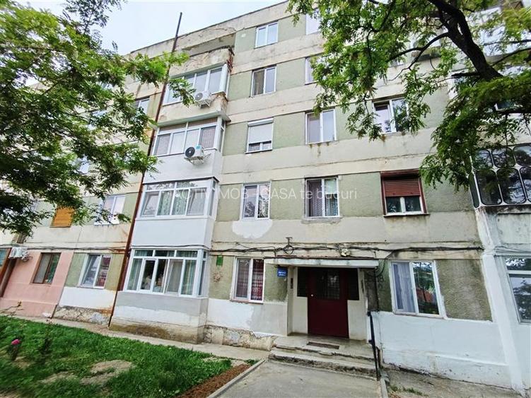 Apartament 2 camere in zona centrala Moldova Noua - 12