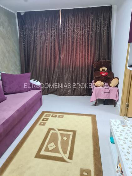 2 CAMERE SEMIDECOMANDAT, IMBUNATATIRI DE LUX-MOBILAT-UTILAT - 3