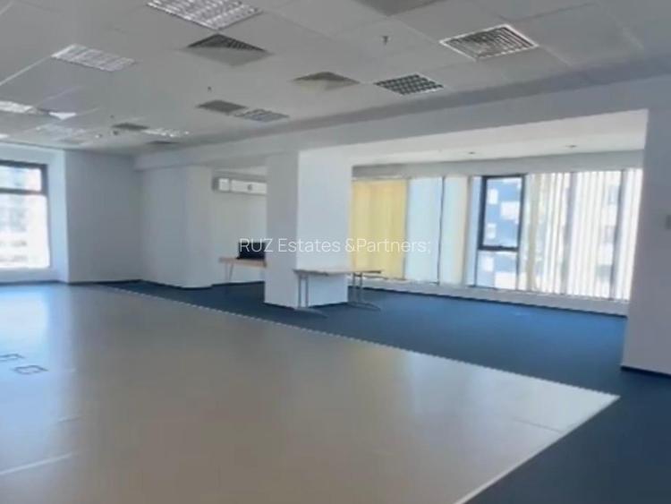 Spațiu birou | 152 mp | Parcare disponibilă | Zona Pipera - 2