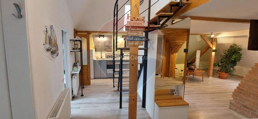 Apartament 3 camere ultracentral, zona STAR, la mansarda - 4