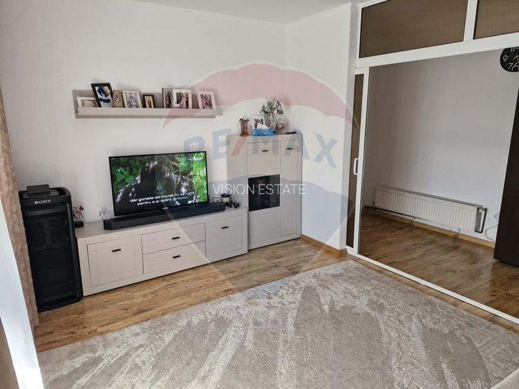 Apartament cu 2 camere de vânzare în zona George Enescu - 2