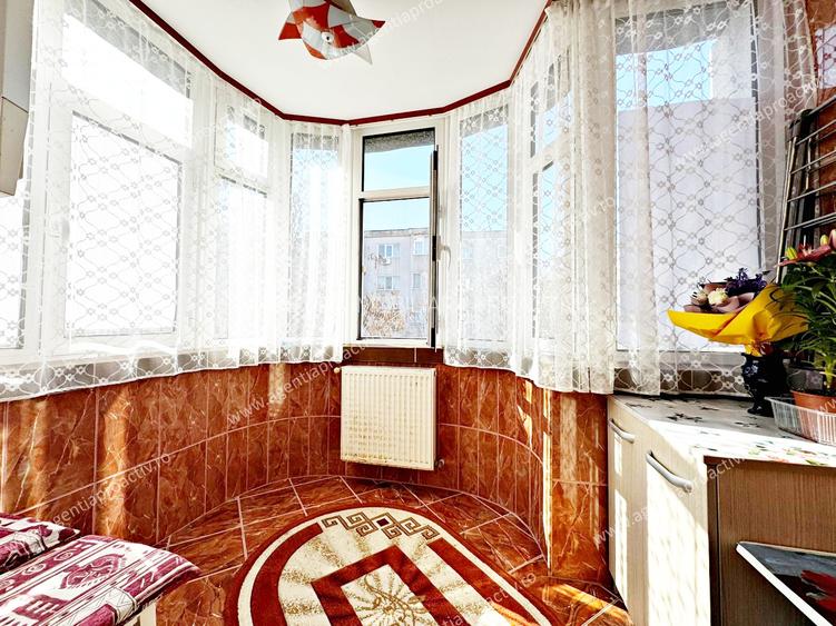 Apartament cu 3  camere decomandat, etajul 2, în cartierul I.C. Frimu. - 7