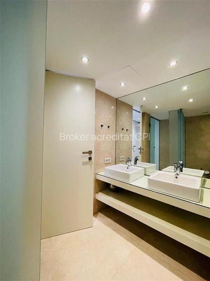 INCHIRIERE APARTAMENT 4 CAMERE DOUA LOCURI PARCARE ZONA KISELEFF SECTOR 1 - 14