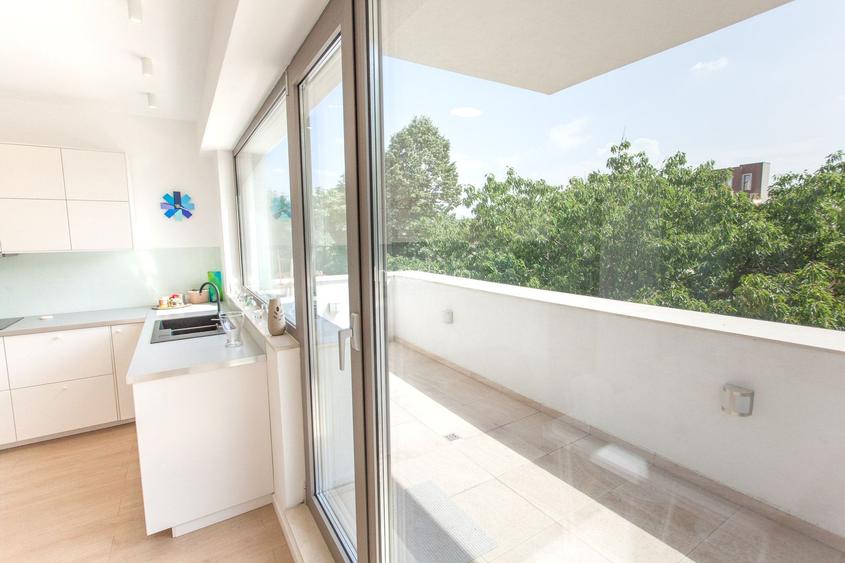 Penthouse deosebit cu 3 camere de inchiriat langa Piata Victoriei - 28