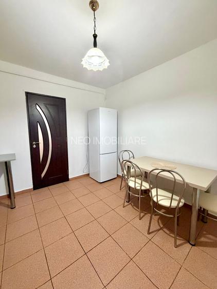 3 Camere | Zona Lipovei | 400 Euro - 10