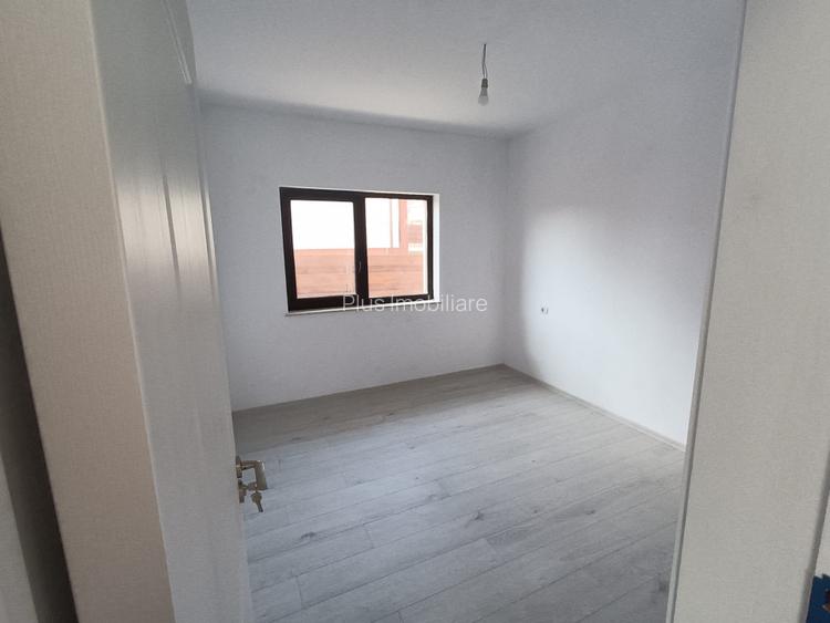 CASA SINGLE DEOSEBITA 4 CAMERE,VALEA LUPULUI ,IASI - 27