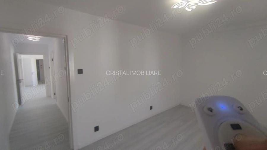 Vanzare apartament 3 camere Titan-Postavarului. RENOVAT TOTAL - 8