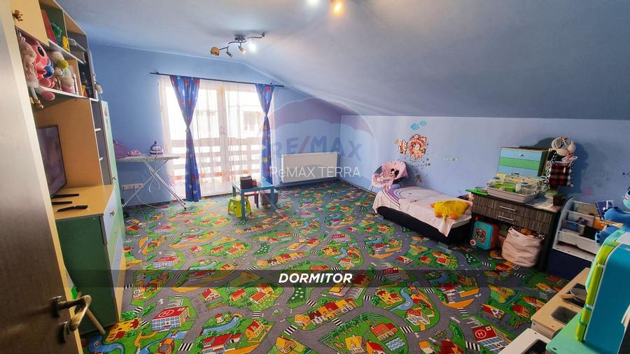 Casă / Vilă cu 5 camere de vânzare în zona Orasul Vechi - 27