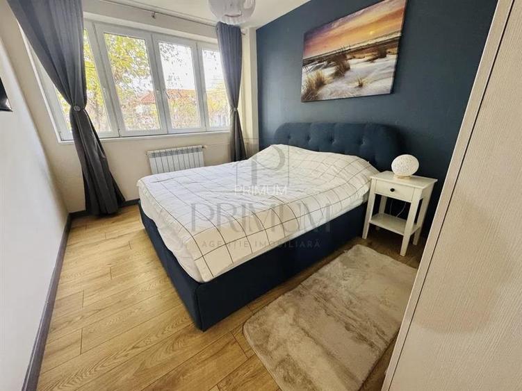 SEMICENTRAL- 2 camere, parter inalt, decomandat - 2