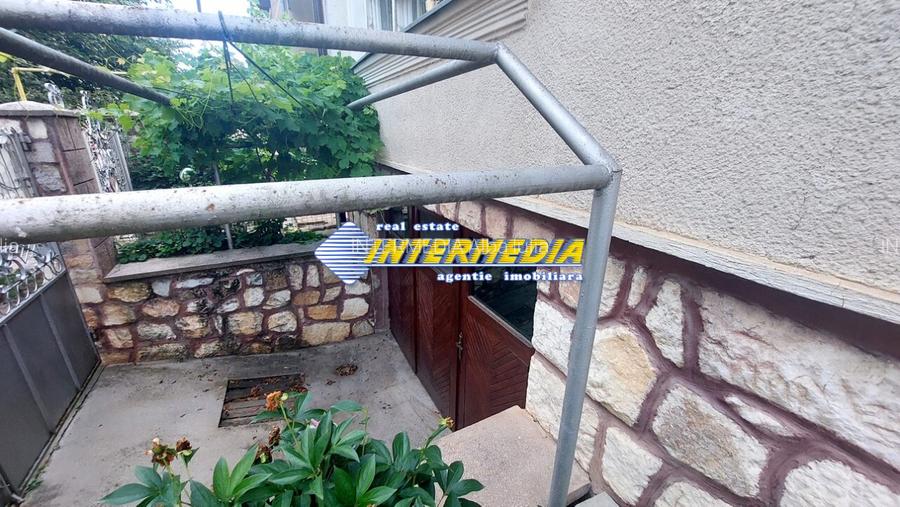 Casa de vanzare cu 5 camere in cartier Cetate Alba Iulia finisata D+P+E - 2
