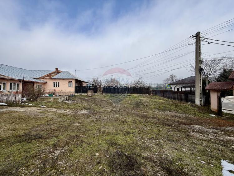 Casă cu 4 camere si teren 7727 mp Blidari - 2