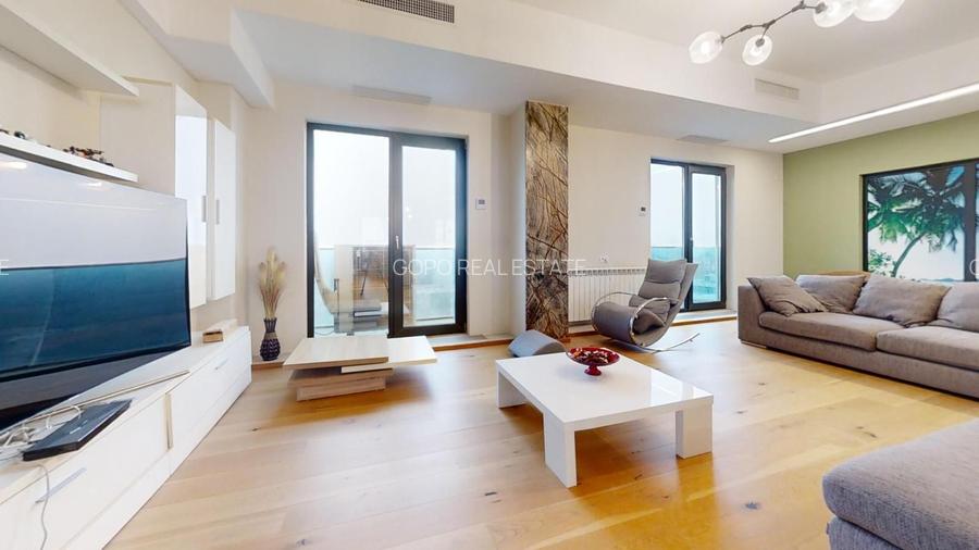 Penthouse cu Vedere Panoramica &icirc;n Mamaia 295mp Utili și 47mp Terasă Parcare - 4