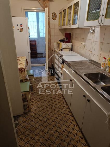 Apartament 3 camere , Petfriedly , centrala propie, zona Dacia - 9