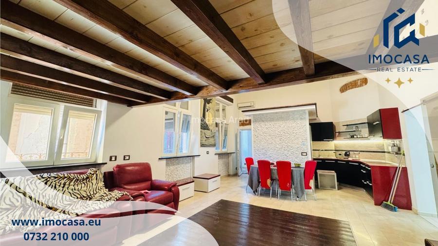 De vânzare Apartament, farmec istoric în Piața Mică Arad clădire 1920 - 10