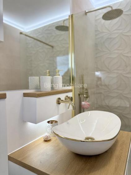 Apartament la cheie , 2 camere+balcon,etaj intermediar - 14