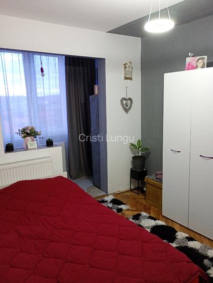 Vând apartament în Caransebeș  - 5