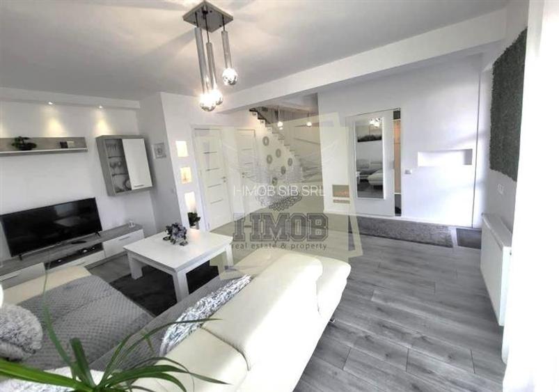 Casa moderna 3 camere 2 bai si curte in zona Lidl - 3