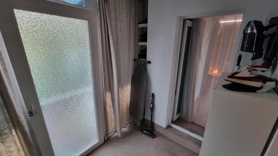 Apartament spatios, cu gradina, modern amenajat