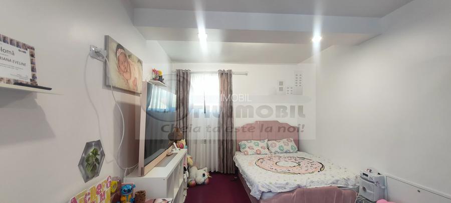 VILA PREMIUM 1,7 KM ALEEA TUDOR NECULAI, VALEA ADANCA, LA CHEIE, P+1+M - 35