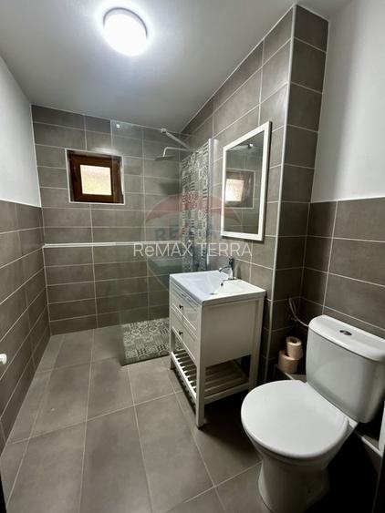 Apartament cu 3 camere de închiriat în zona Sasar - 9
