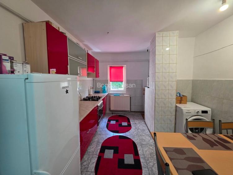 Apartament 4 camere, decomandat, liber!  - 6