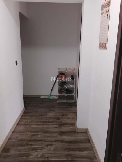 Apartament 3 Camere recent renovat si Mobila + Garaj   - 2