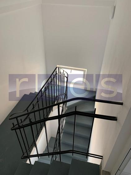 VANZARE - VILA 9 CAMERE  - Vasile Lascar, Mihai Eminescu, Bd. Dacia - 19