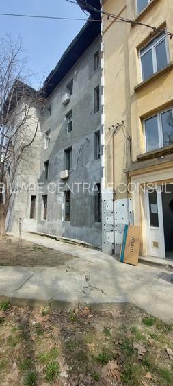 Apartament cu 3 camere în  bloc in curs de anvelopare finalizare 2026 aprilie - 8