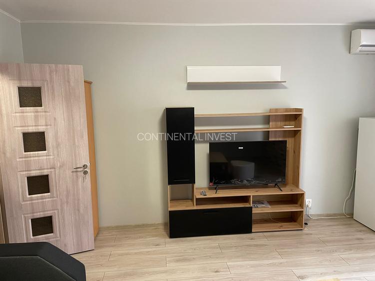 Garsoniera moderna, zona Titan - 3 min metrou, parc IOR, bloc mixt/ 32 mp - 2