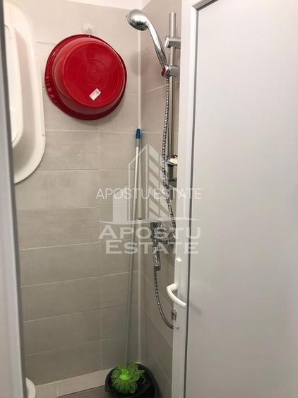 Garsoniera, etaj 1, zona Dacia - 4