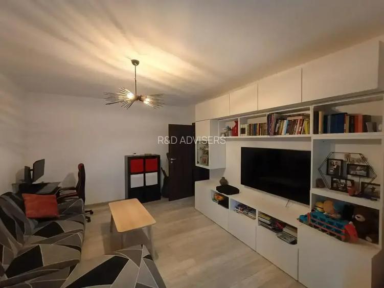 Apartament cu 2 camere decomandat metrou N Teclu cu parcare inclusa - 3