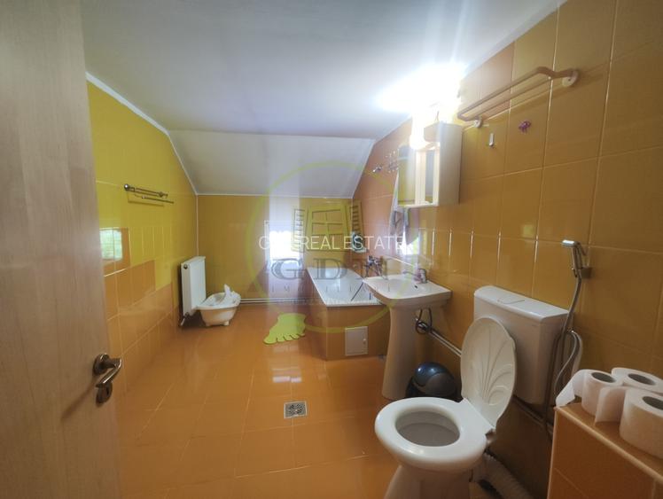 Casa 5 camere, teren 1073 mp,  Craiova, cartier Lascar Catargiu - 8