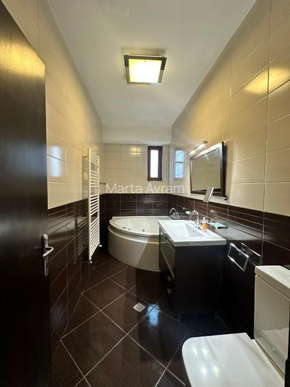 Inchiriez apartament 3 camere nemobilat zona Baneasa cu loc parcare subterana - 9