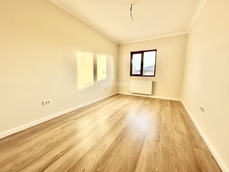 Duplex cu 4 camere cu toate utilitatile si cu asfalt -125 mp utili- Mosnita Noua - 14