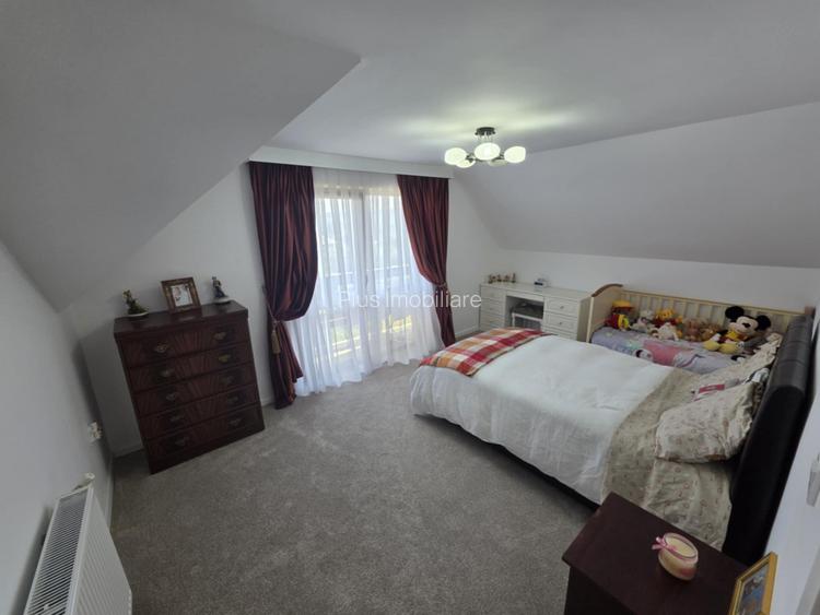 Casa  moderna mobilata cu beci 165mp +3000mp teren Cotnari - 16