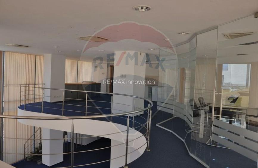 Spatiu de Birouri Clasa A de inchiriat - 6